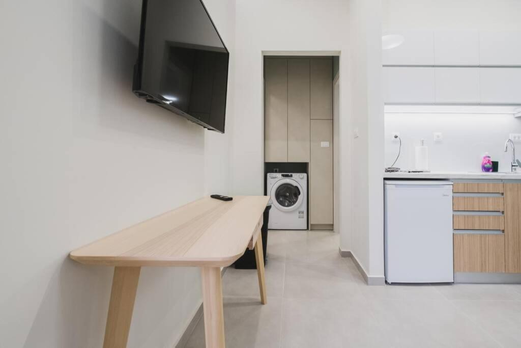 Peris 2 - Central Apt Near Old Town - Ac, Washer Chania  Buitenkant foto