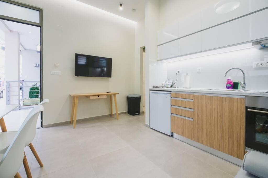 Peris 2 - Central Apt Near Old Town - Ac, Washer Chania  Buitenkant foto